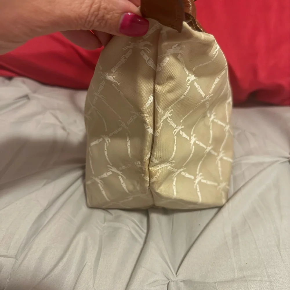 Longchamp Le Pliage Tote - Picture 3 of 10